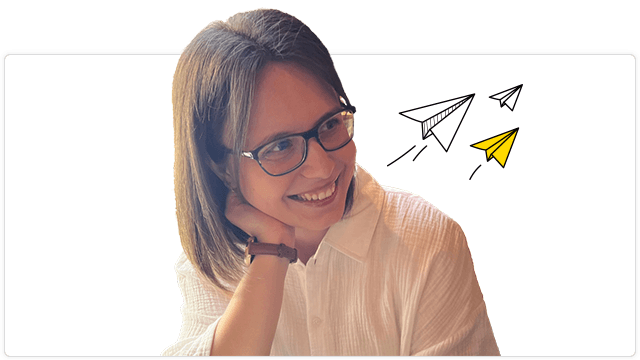 Portrait of Nóra, graphic designer and front-end developer at Marketing Puzzle, a creative marketing agency.